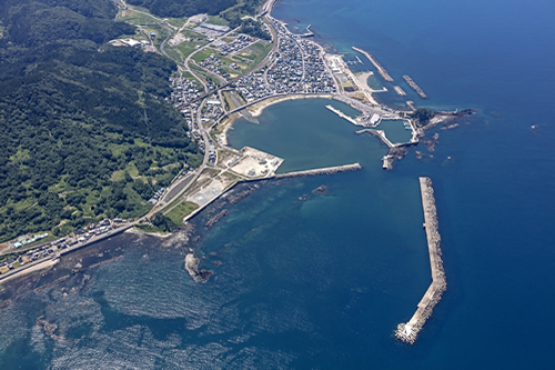 鼠ヶ関港