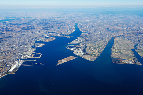 衣浦港