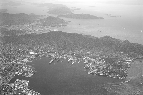呉港