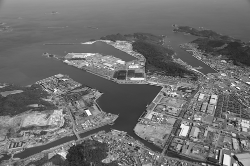 細島港